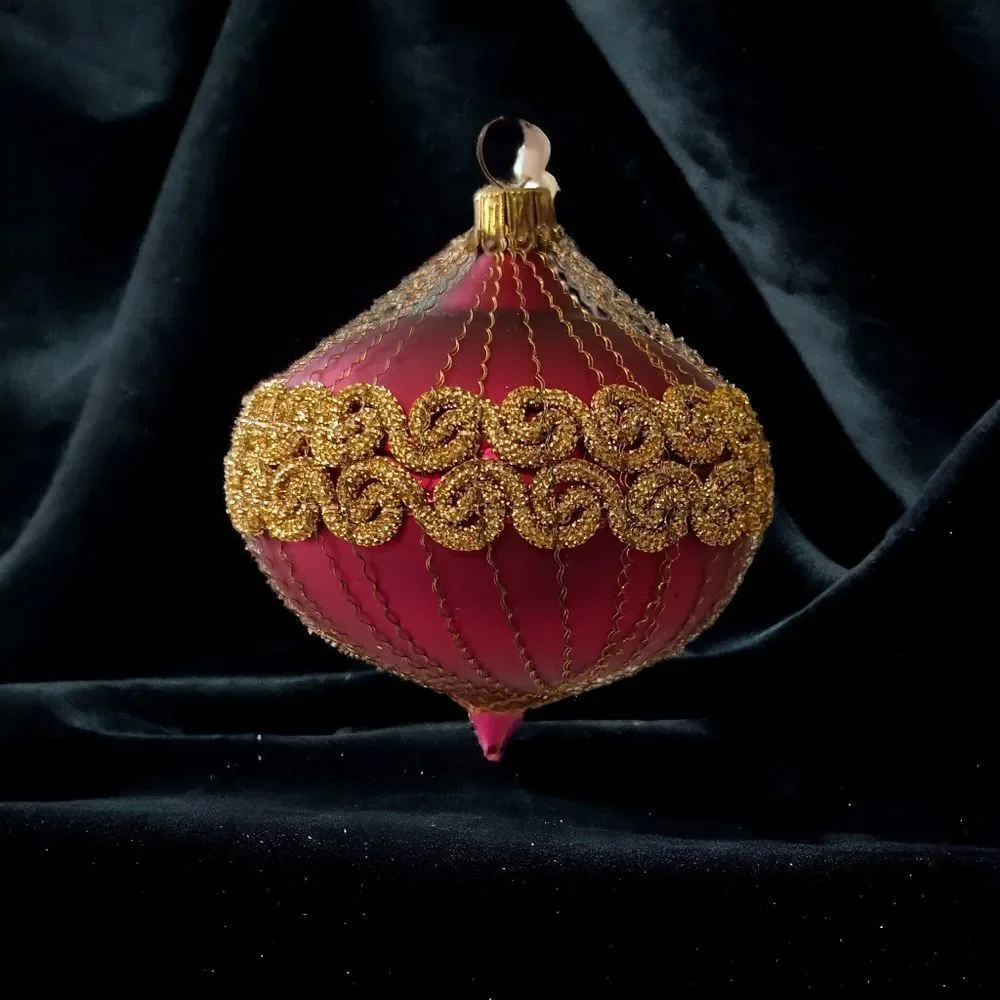 Hand Blown Glass Onion Shaped Ornament Fine Gold Chain Wrapped Victorian Germany